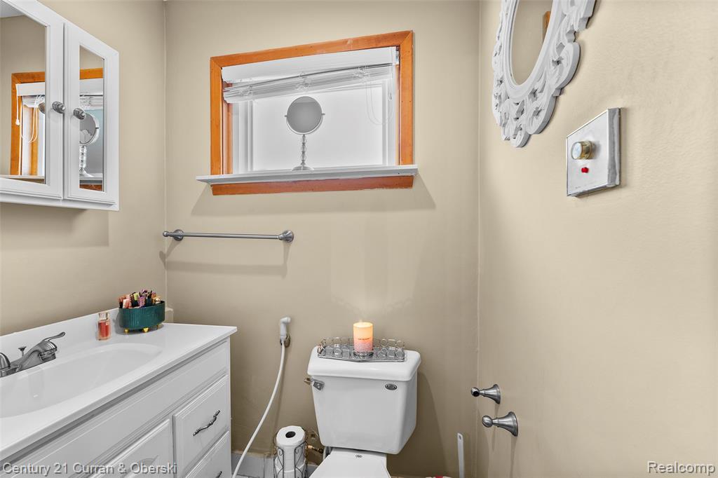 5741 Hubbell Street, Dearborn Heights, MI 48127 — Photo 23