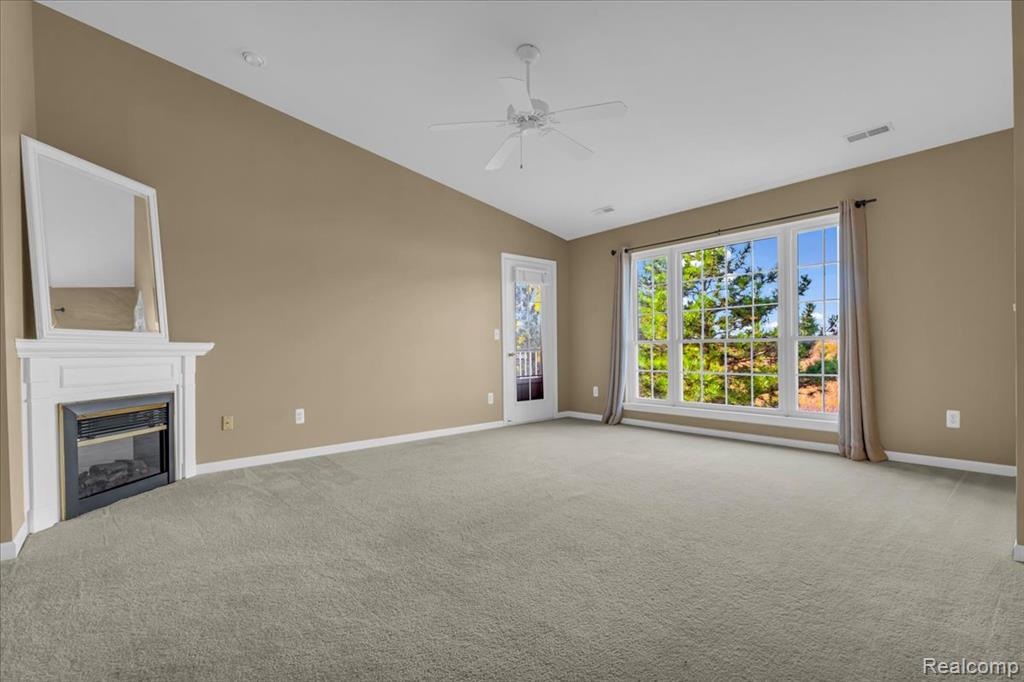 51641 Hale Lane, Chesterfield, MI — Photo 5