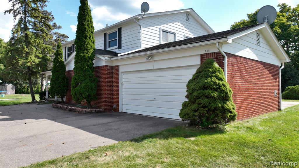 4185 Pinehurst Court, West Bloomfield, MI — Photo 5