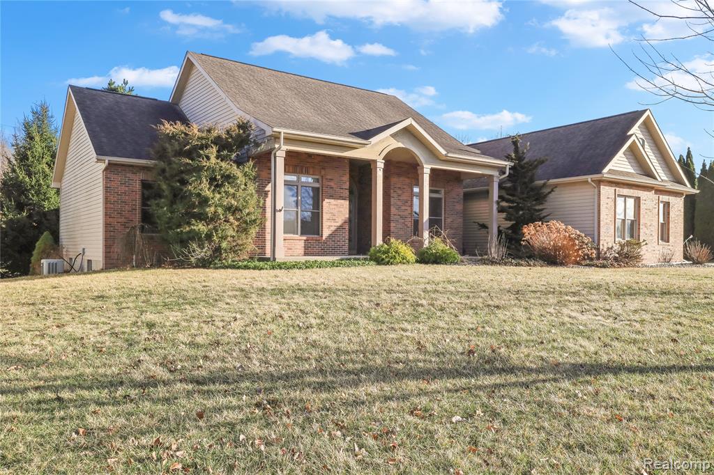 6273 Boulder Drive, Flushing, MI 48433 — Photo 2