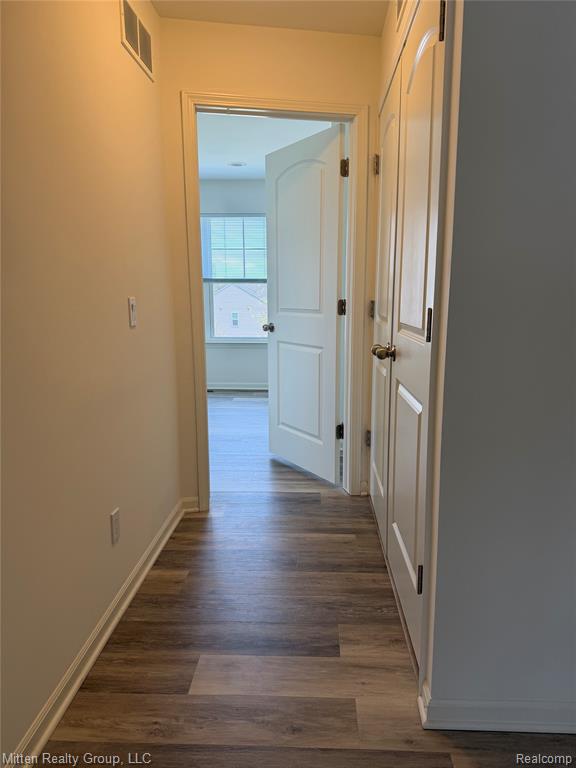 441 Wright Street, 52, Wixom, MI 48393 — Photo 16