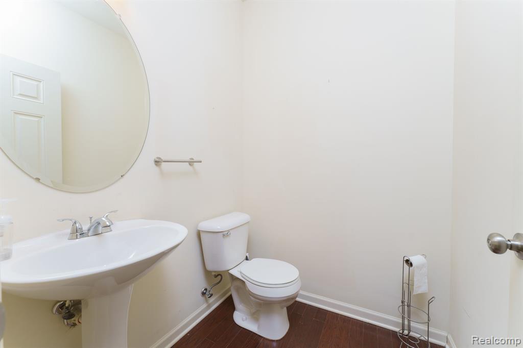 4880 Shellbark Drive, Ypsilanti, MI 48197 — Photo 28