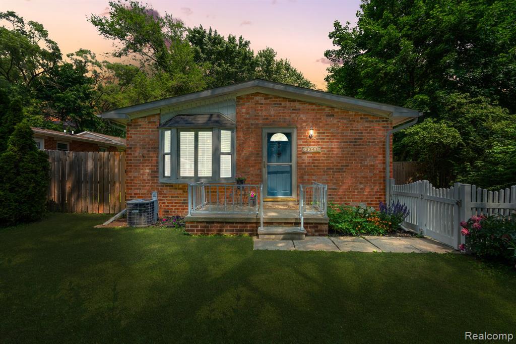 3341 Creek Drive, Ann Arbor, MI 48108 — Photo 47