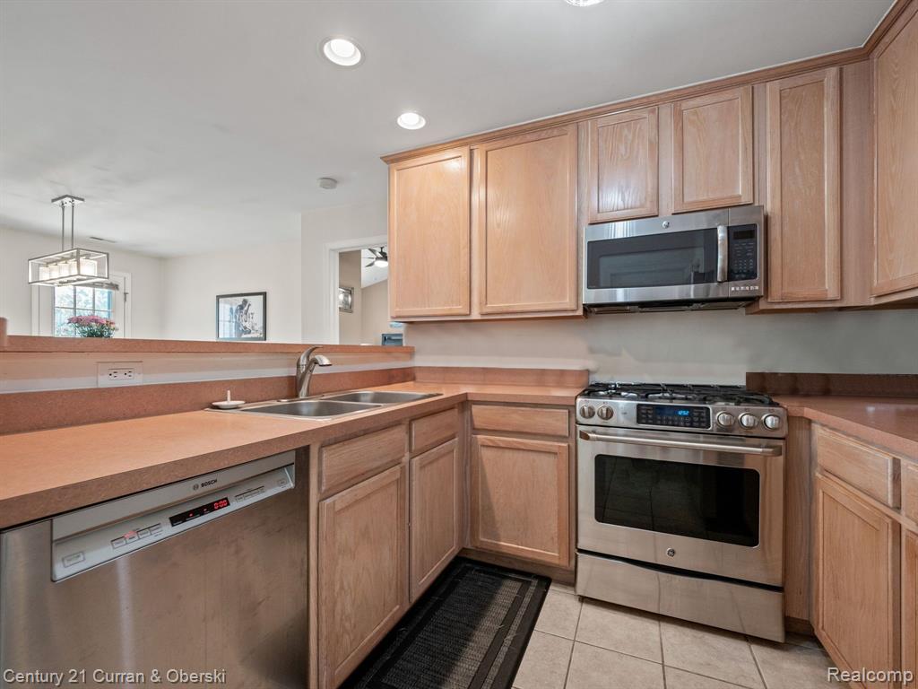 3144 PRIMROSE Lane, Ypsilanti, MI 48197 — Photo 14