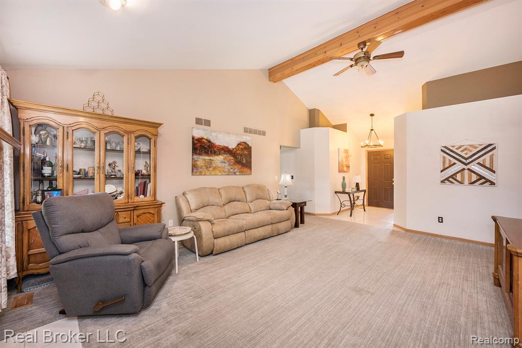 50155 OXFORD Drive, Macomb, MI 48044 — Photo 4