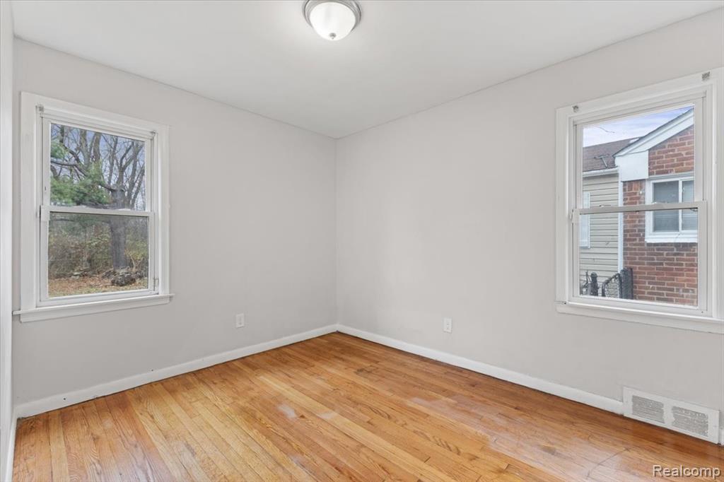 14463 Bramell Street, Detroit, MI 48223 — Photo 12