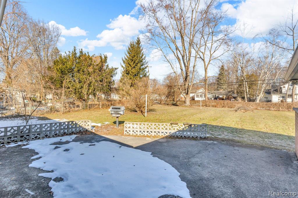 3318 METCALF Road, Burtchville, MI 48059 — Photo 11