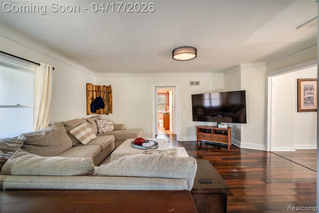 82 Granada Drive, White Lake, MI — Photo 4