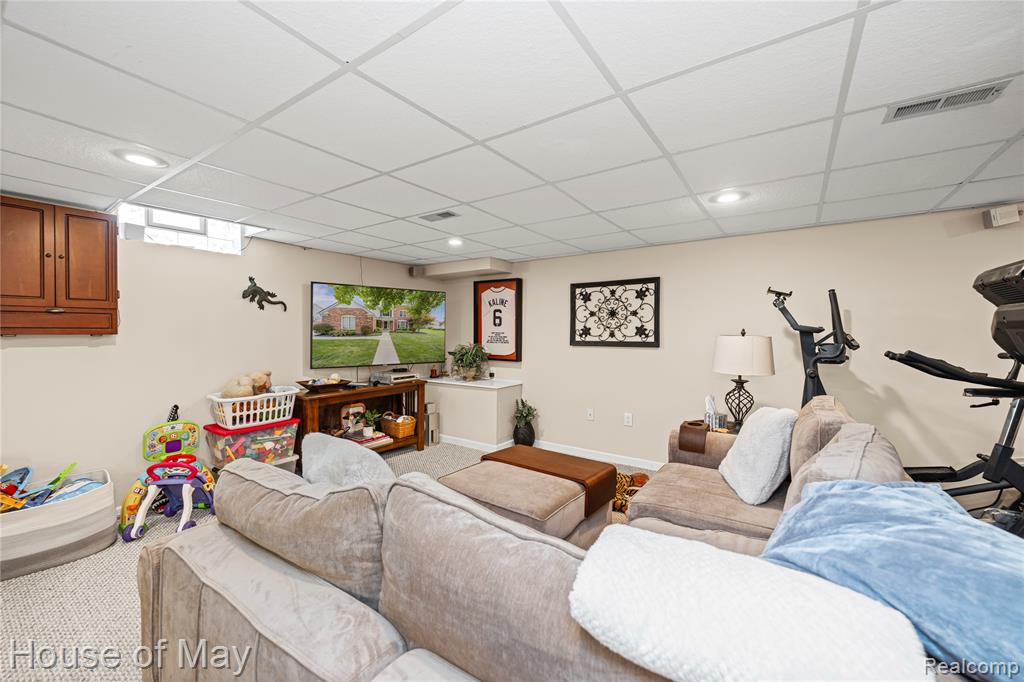47793 Ten Point Drive, Canton, MI 48187 — Photo 41