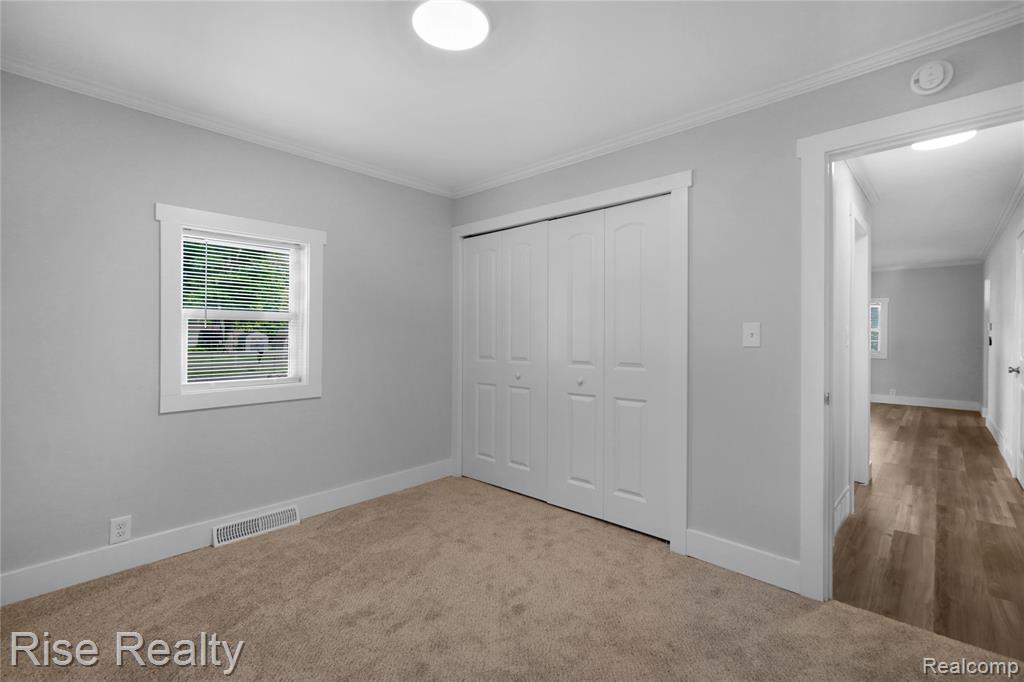 319 N Genesee Street, Montrose, MI 48457 — Photo 13