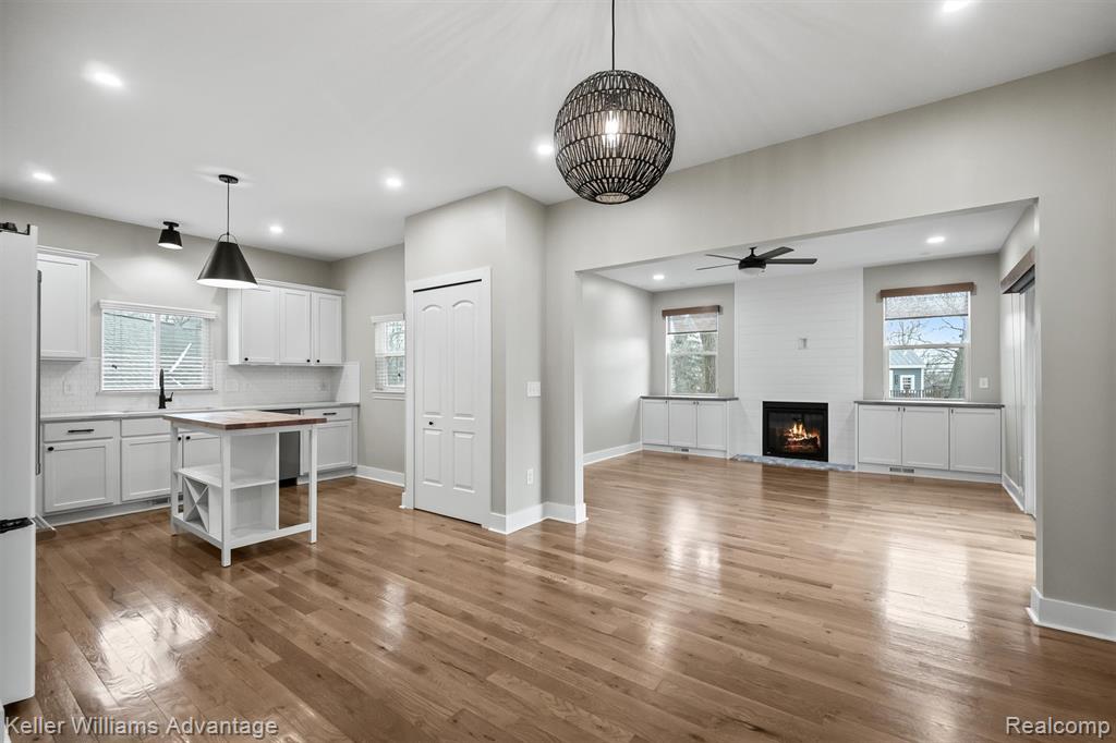 882 N Center Street, Northville, MI 48167 — Photo 6