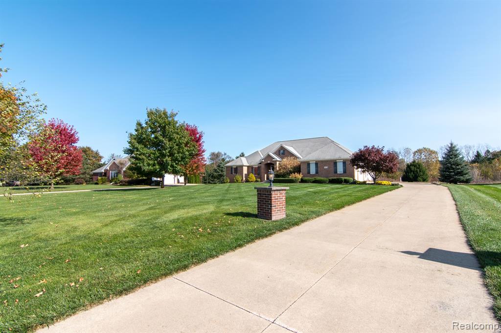 2481 ANDREW THOMAS Trail, Ann Arbor, MI 48103 — Photo 55