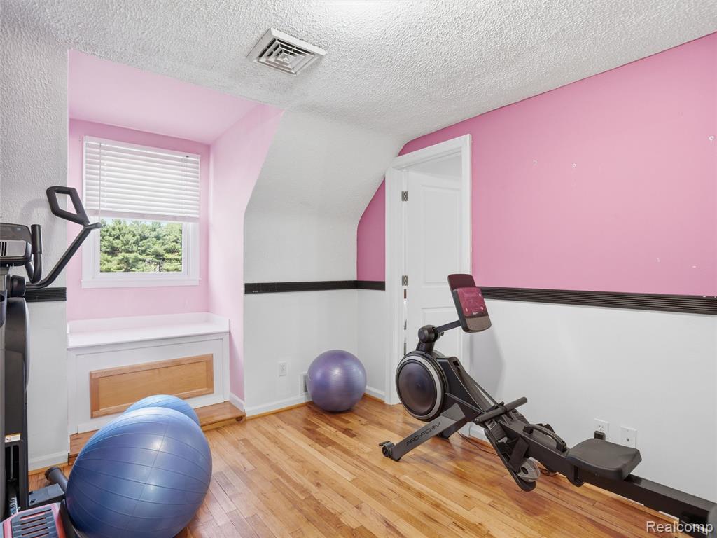 5556 Ormond Road, White Lake, MI 48383 — Photo 27