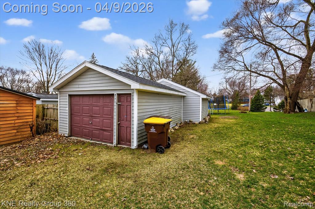 217 Maple Avenue, Alma, MI 48801 — Photo 34