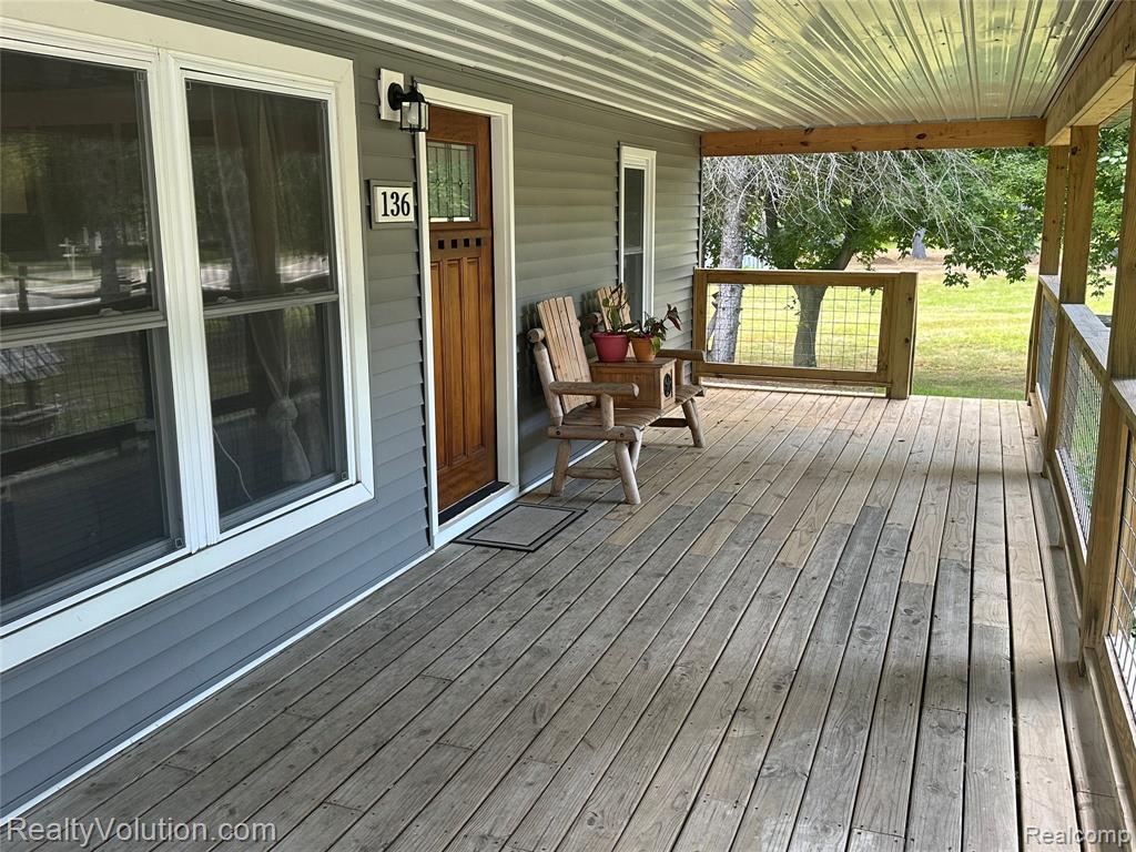 136 Burnside Road, North Branch, MI 48461 — Photo 2