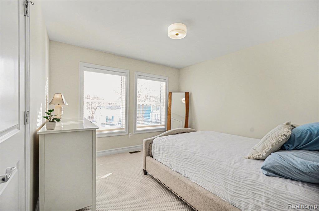 4707 Olivia Avenue, Royal Oak, MI 48073 — Photo 25