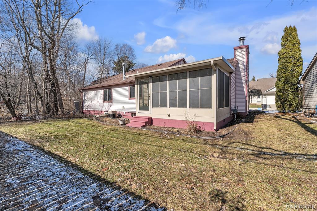 15 Lana Court, 7, Mount Clemens, MI 48043 — Photo 56