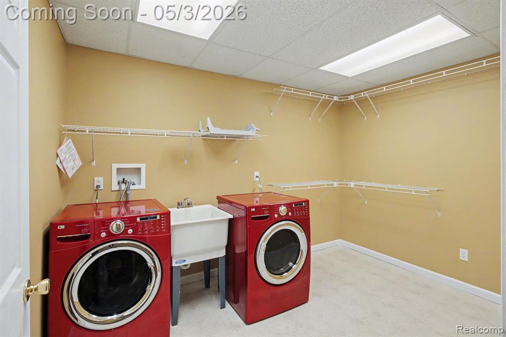 1071 Gasser Court, Howell, MI 48843 — Photo 32