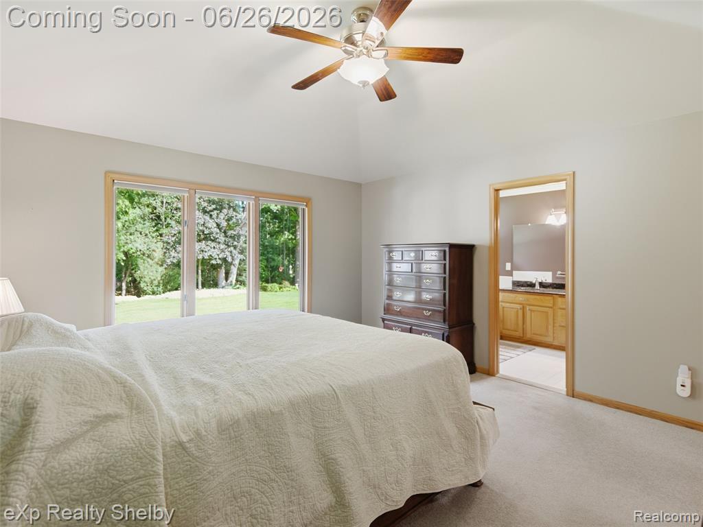 56432 Cromwell Court, Utica, MI 48316 — Photo 24