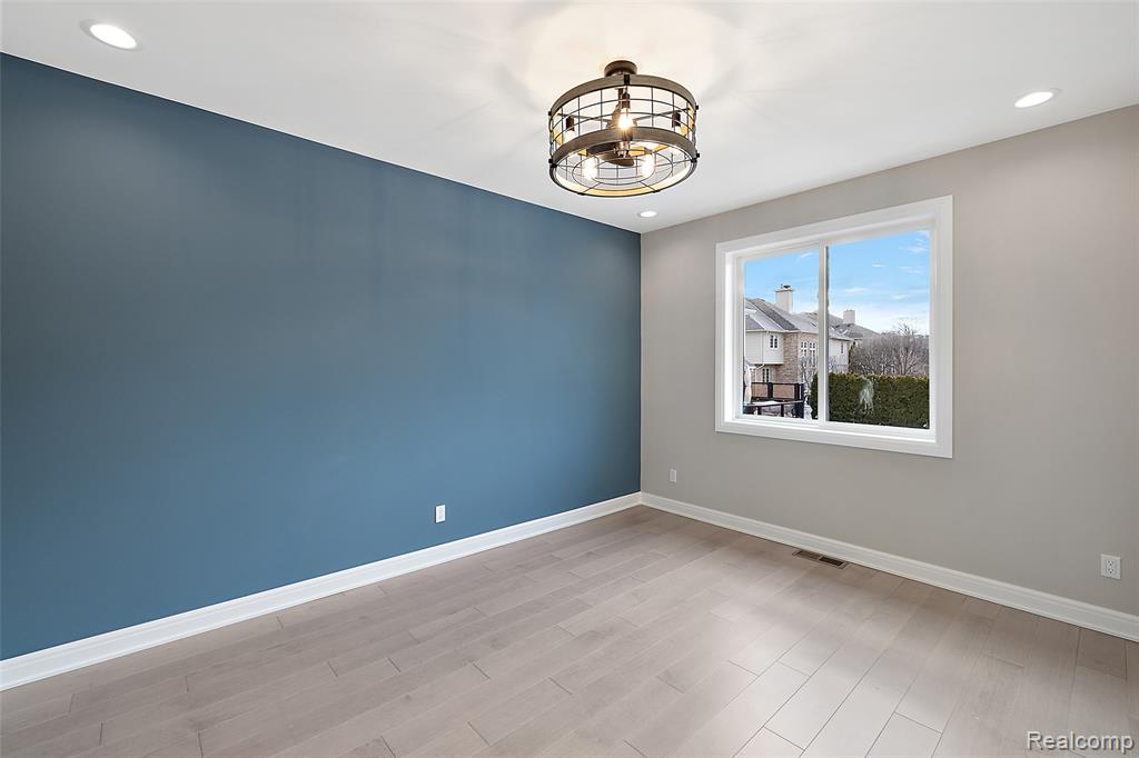 70609 Renata Court, Bruce, MI 48065 — Photo 37