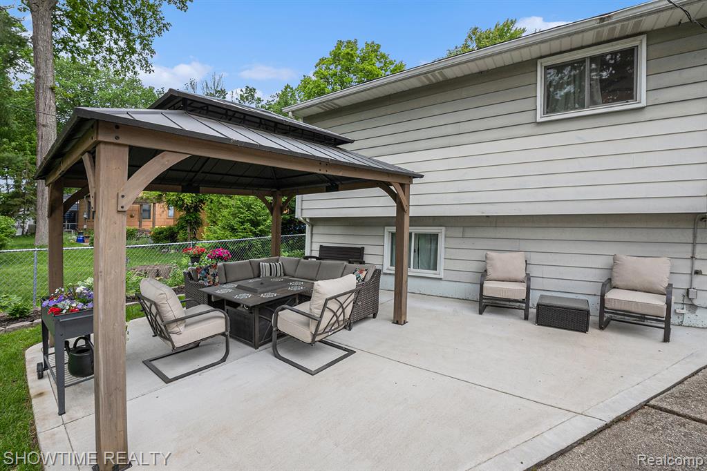 633 Ellen Avenue, Royal Oak, MI 48073 — Photo 4