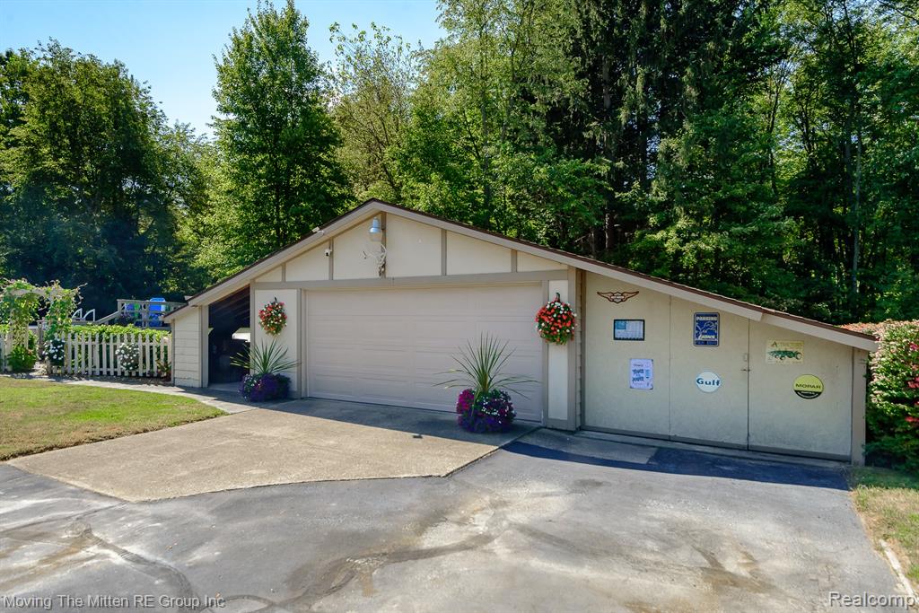 39925 Willis Road, Belleville, MI 48111 — Photo 55