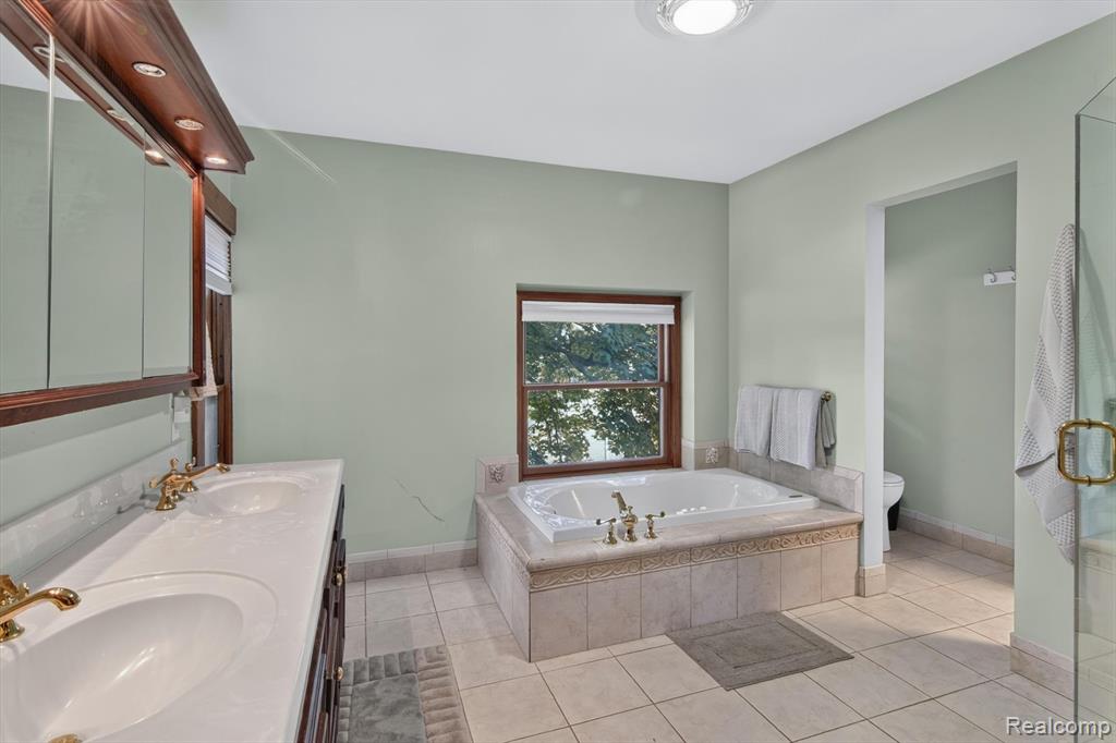 315 E Michigan Avenue, Saline, MI 48176 — Photo 30