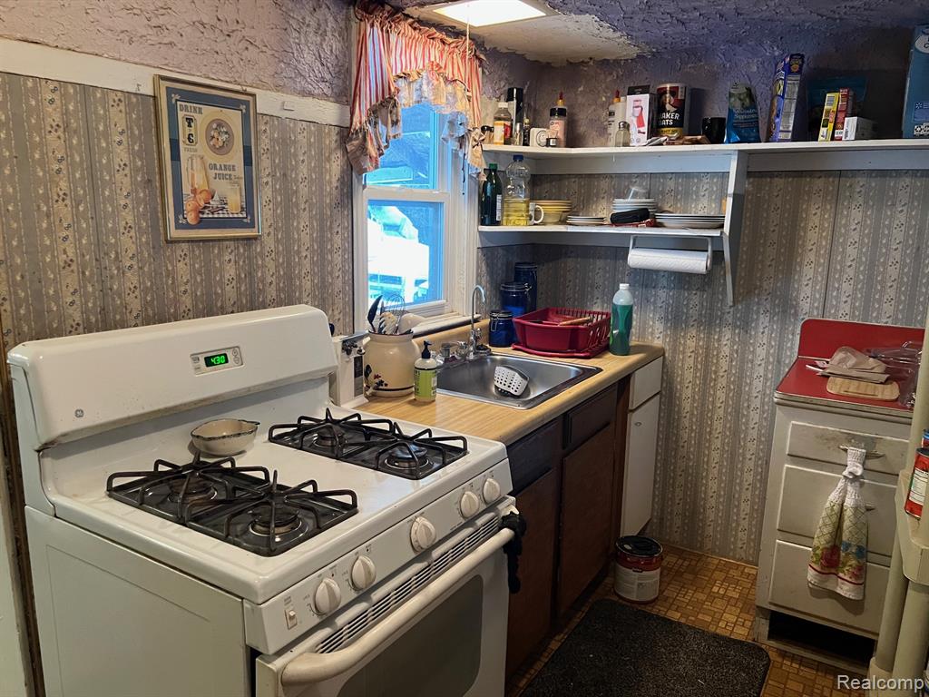4384 Newark Road, Attica, MI 48412 — Photo 38