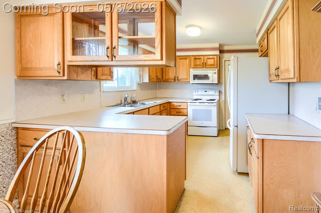 6080 Shattuck Road, Saginaw, MI 48603 — Photo 14
