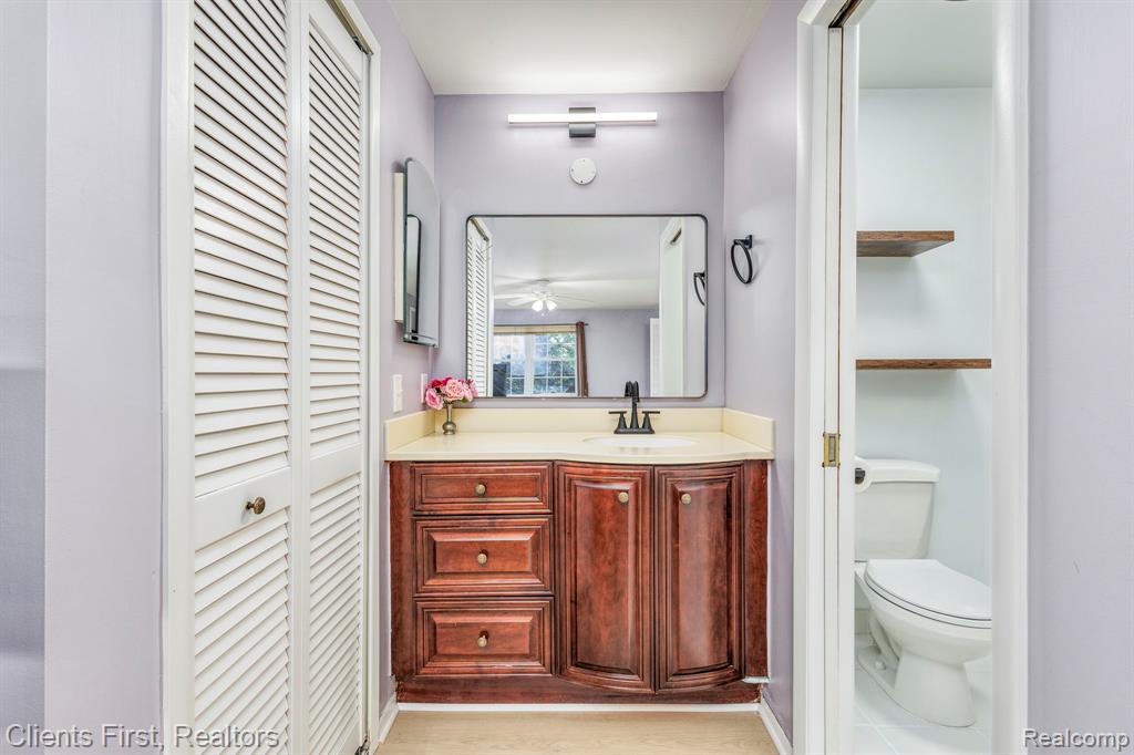 20809 W Glen Haven Circle, Novi, MI 48167 — Photo 21