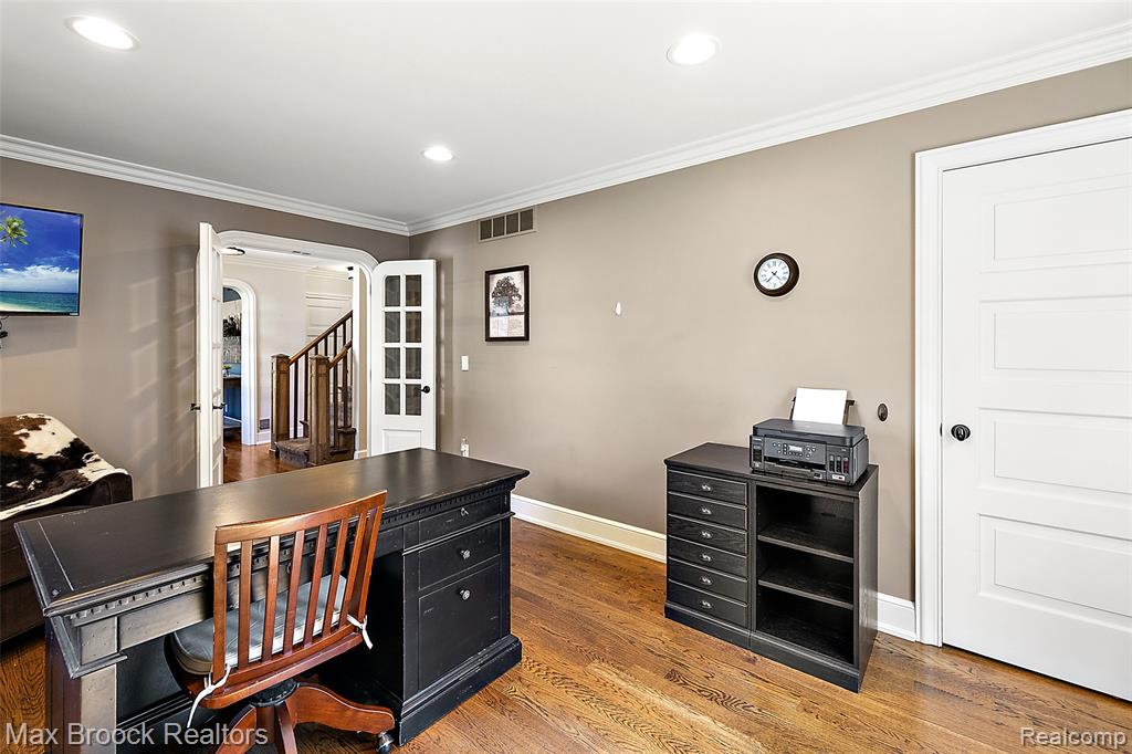 537 Pleasant Street, Birmingham, MI 48009 — Photo 16