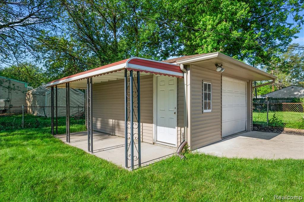 26061 Cameo Court, Madison Heights, MI 48071 — Photo 19