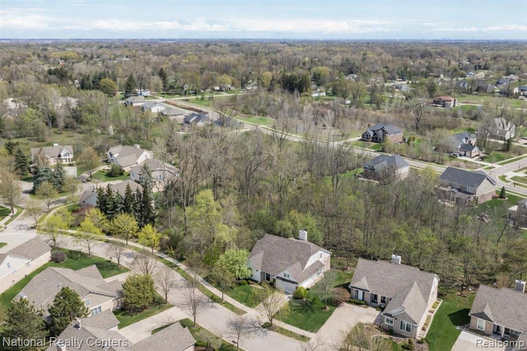 8521 Brewster, Canton, MI 48187 — Photo 42