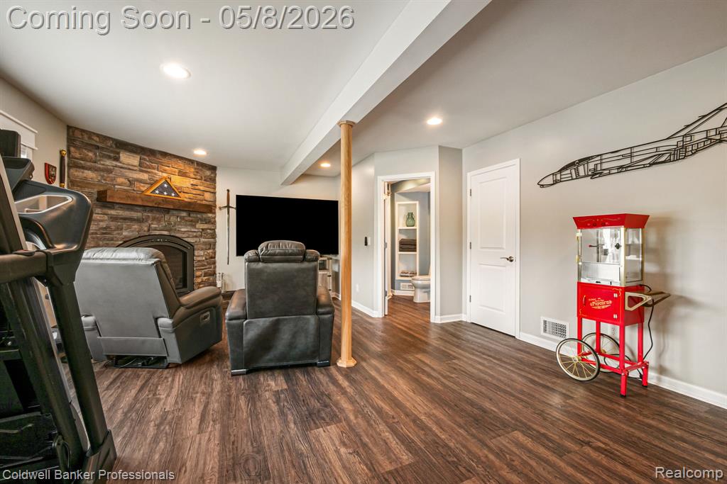 50405 Eisenhower Drive, Canton, MI 48188 — Photo 63