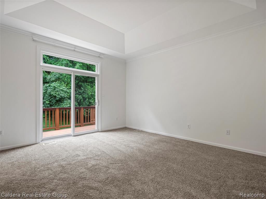 9862 Tioga Trail, Pinckney, MI 48169 — Photo 30