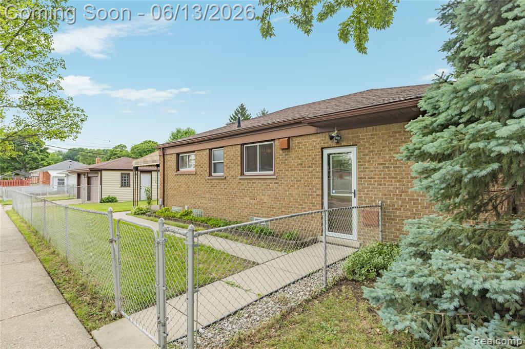 8758 Huron Street, Taylor, MI 48180 — Photo 26