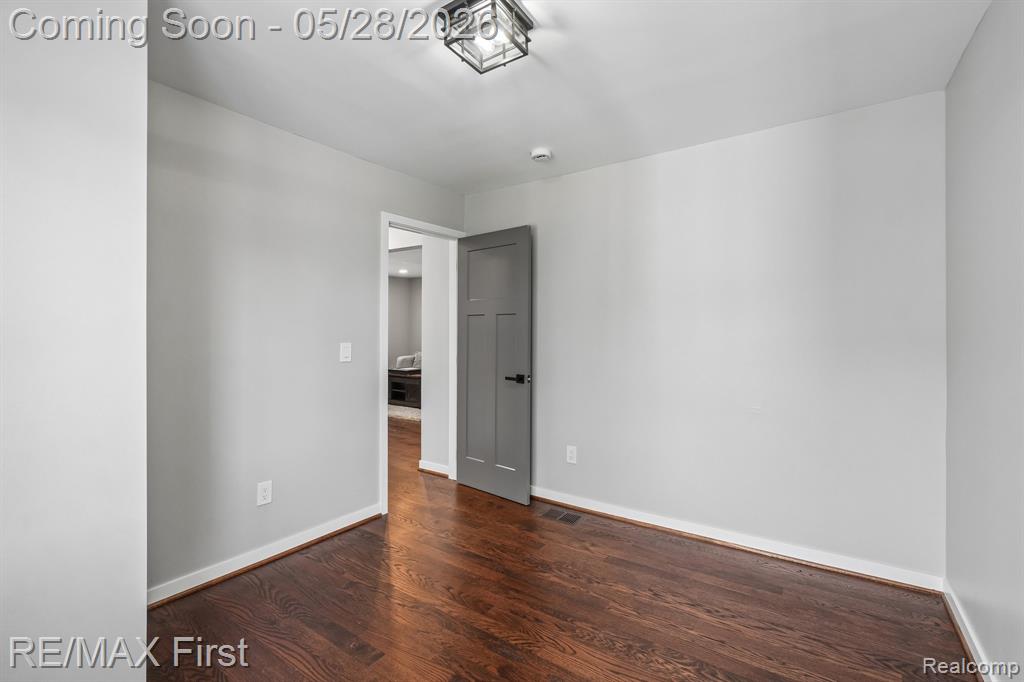 9403 Buckingham Street, White Lake, MI — Photo 13