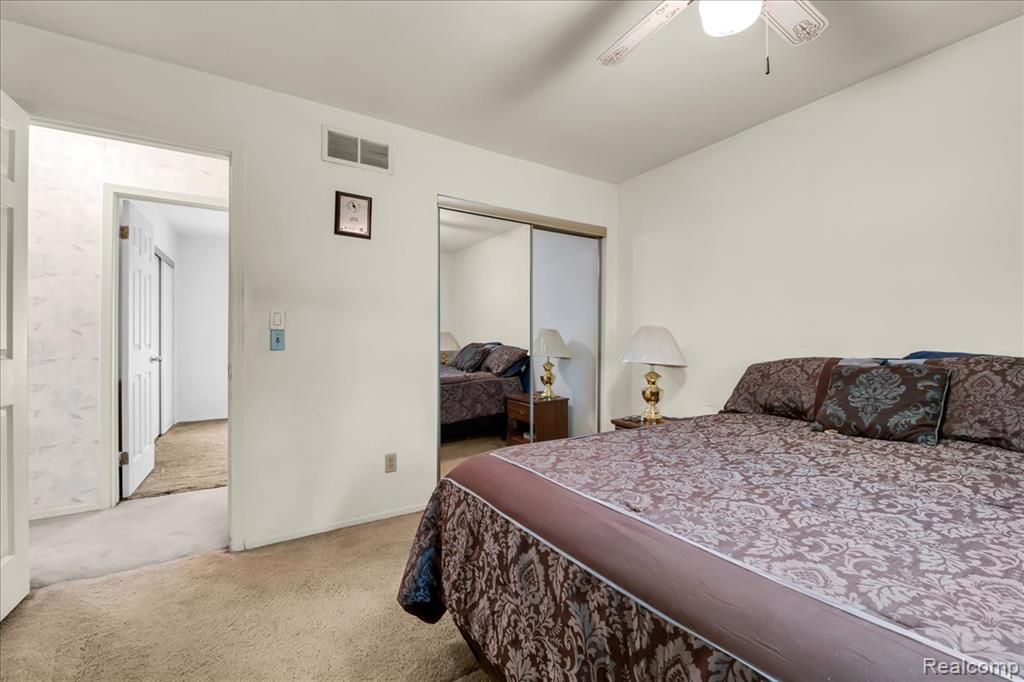 6332 Windham Place, Grand Blanc, MI 48439 — Photo 21