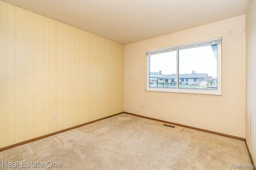 49680 KEYCOVE, Chesterfield, MI 48047 — Photo 19