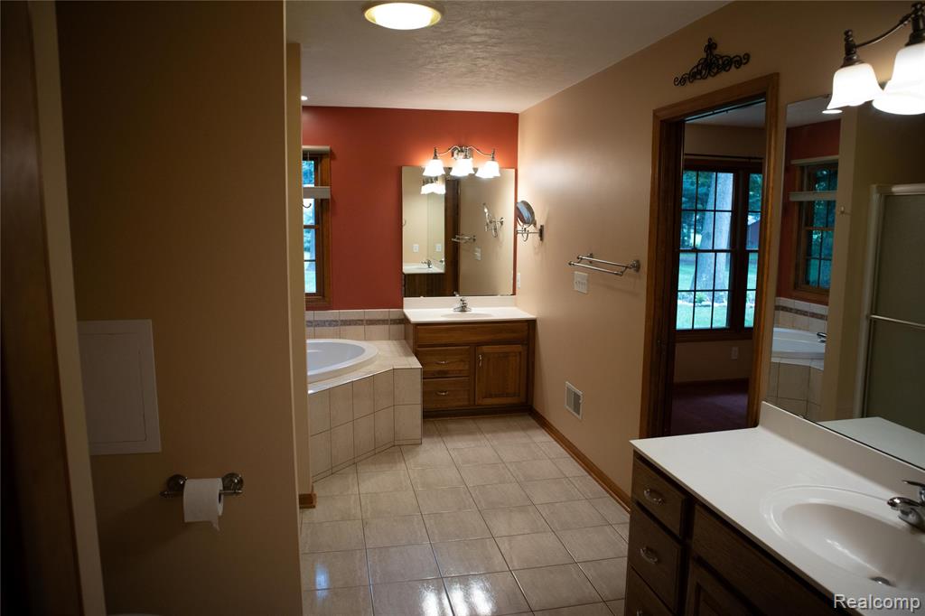 15591 ALANNAH CHRISTINE Drive, Marshall, MI 49068 — Photo 21