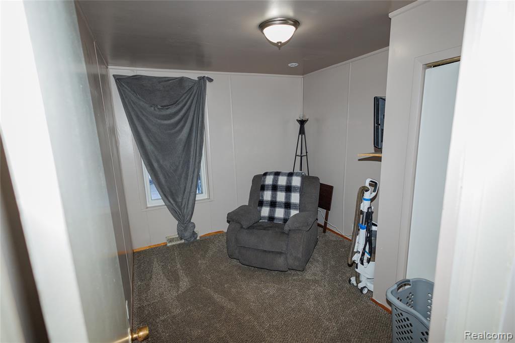 3246 Comer Drive, Flint, MI 48506 — Photo 8