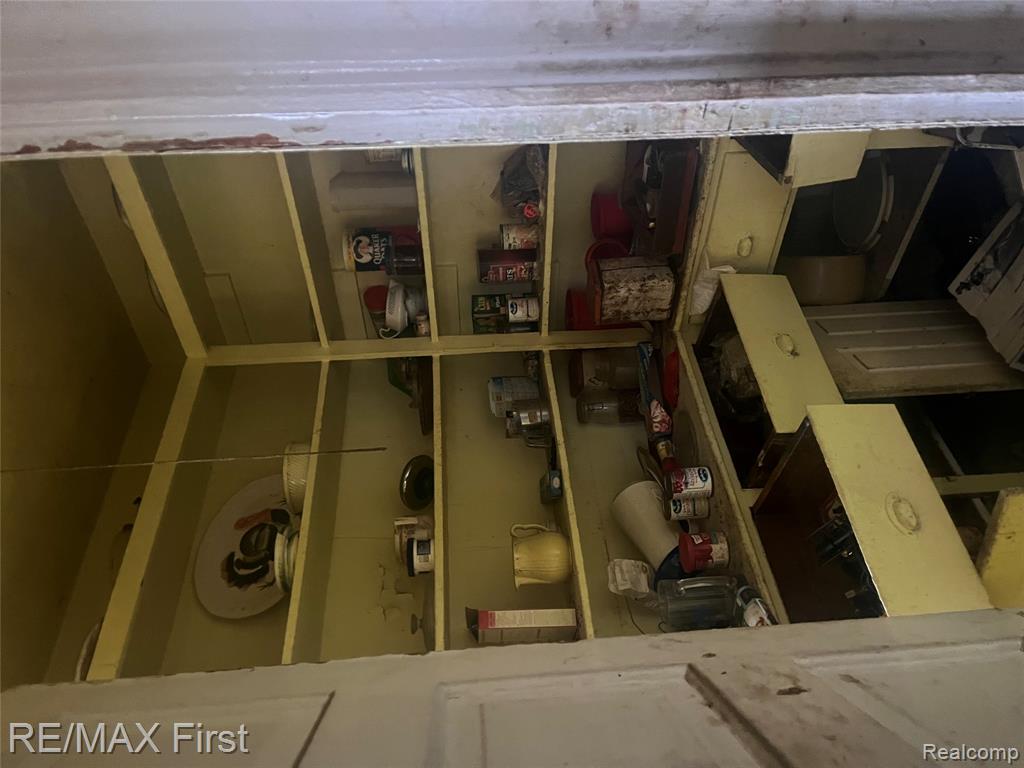 2559 Helen Street, Detroit, MI 48207 — Photo 9