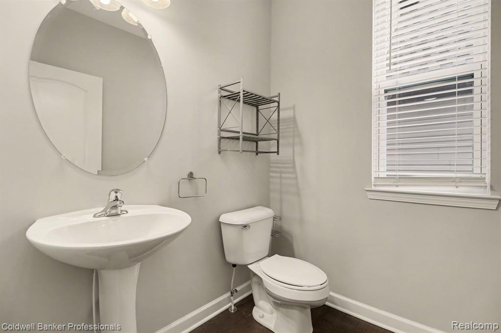 4817 W Stonegate Circle, Lake Orion, MI — Photo 19