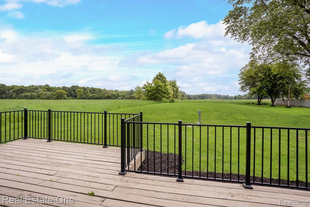 8249 Beers Road, Swartz Creek, MI 48473 — Photo 27