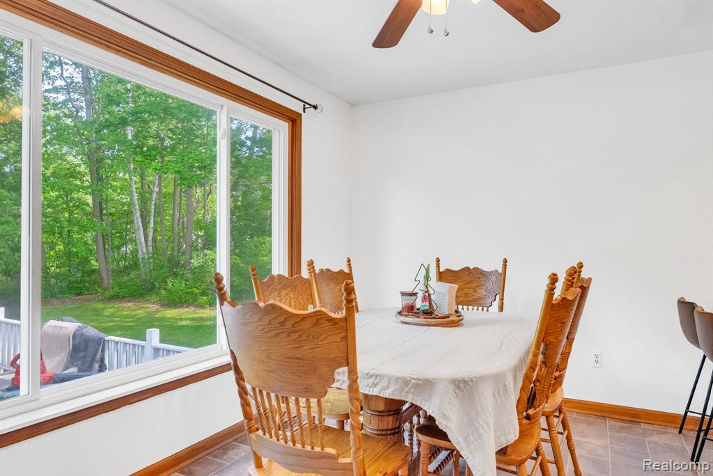 3176 Yorkshire Drive, Port Huron, MI 48060 — Photo 13