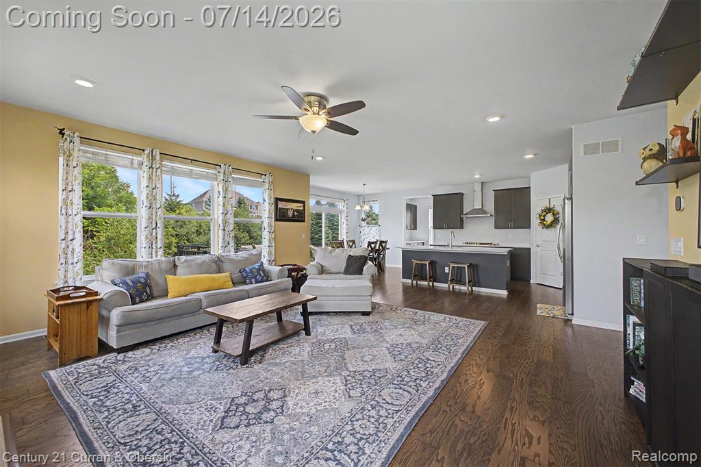 24256 Oak Ridge Boulevard, South Lyon, MI 48178 — Photo 21