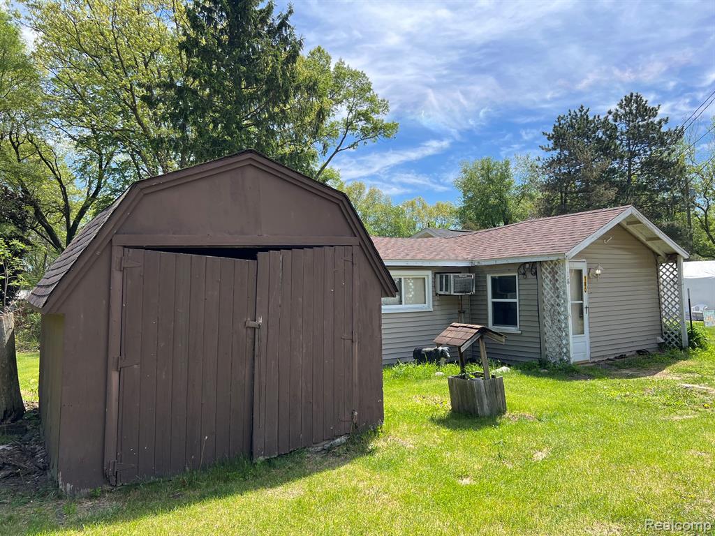 180 Fonda Drive, Columbiaville, MI 48421 — Photo 5