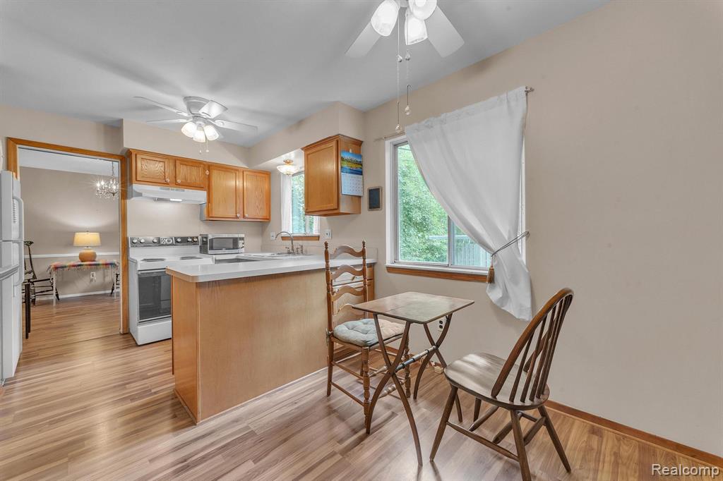 450 N Bywood Avenue, Clawson, MI — Photo 20