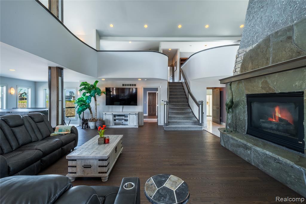 2350 Crane Road, Fenton, MI 48430 — Photo 10