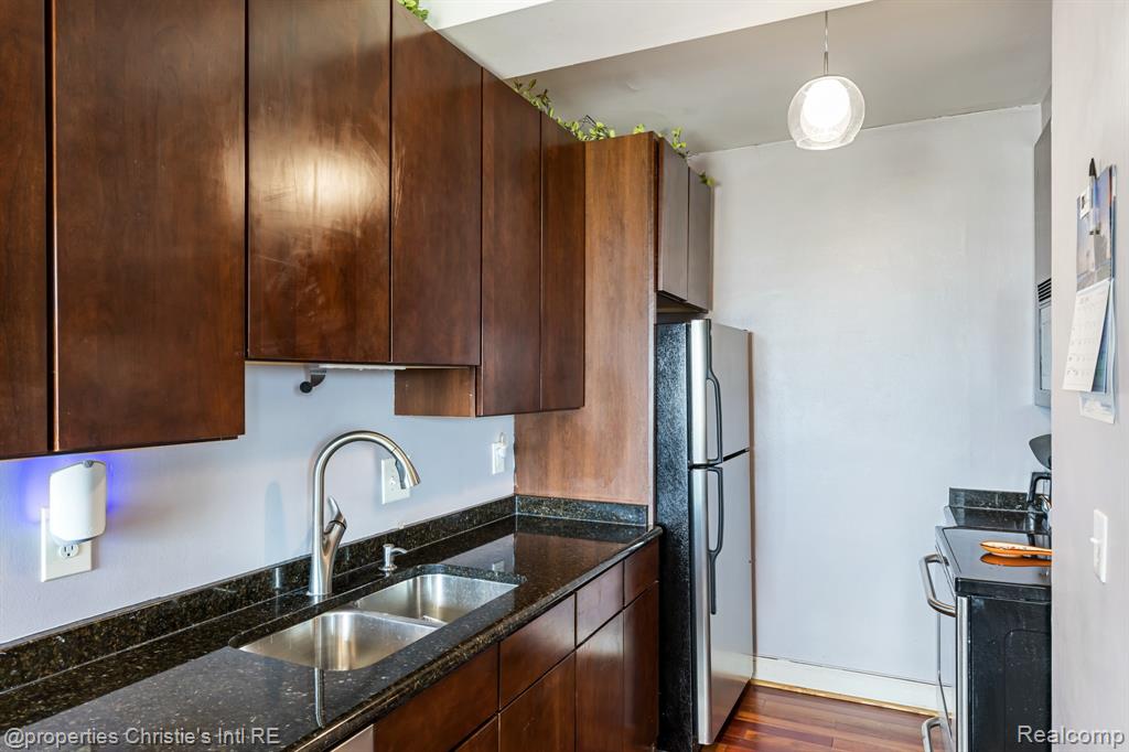 15 E Kirby Street, 826, Detroit, MI 48202 — Photo 11